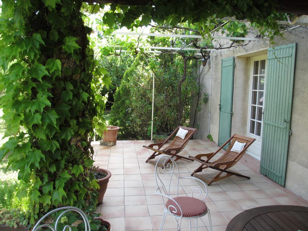 Clos Sainte-Garde Saint Didier  Exteriör bild